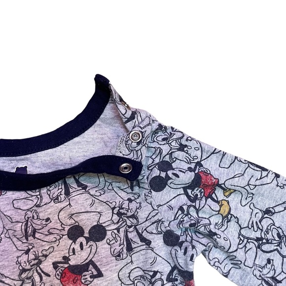 DISNEY BABY GAP 100% ORGANIC COTTON LONG SLEEVE ONSIE 6-12 MONTHS - Picture 9 of 9